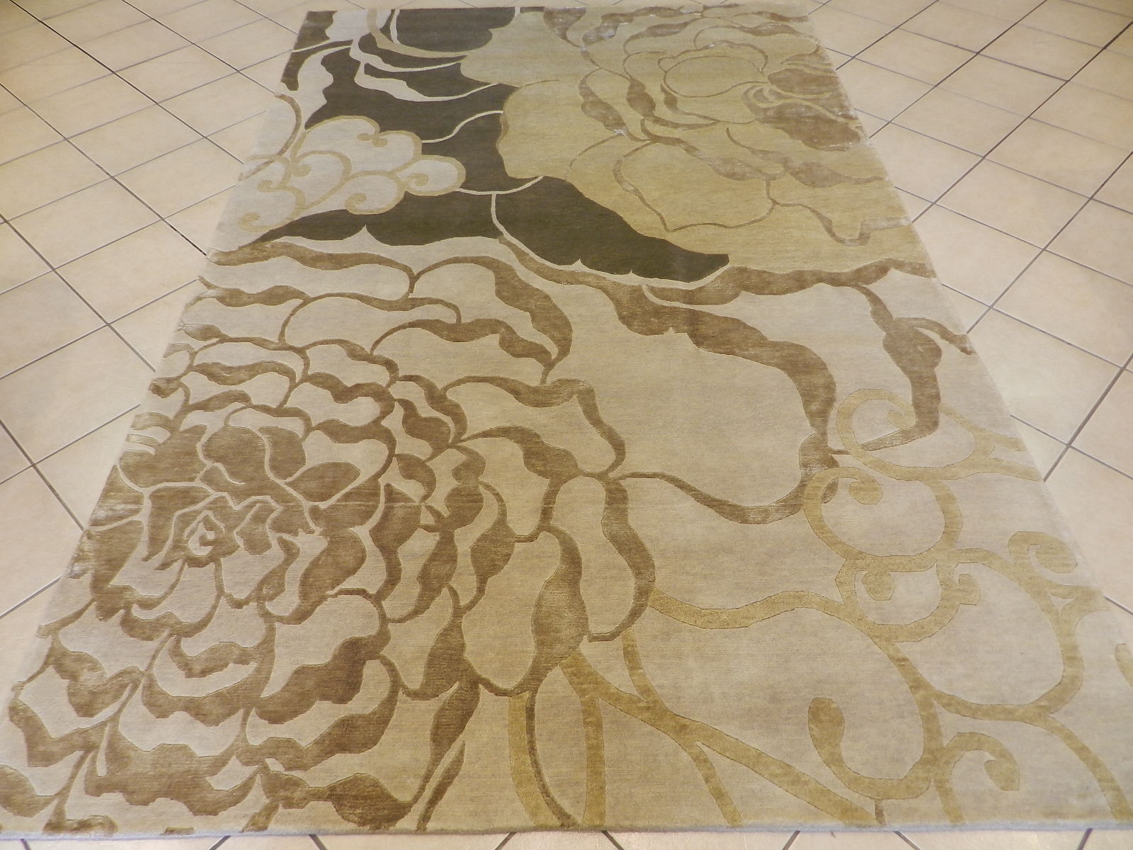 KATHMANDU Oriental Rugs