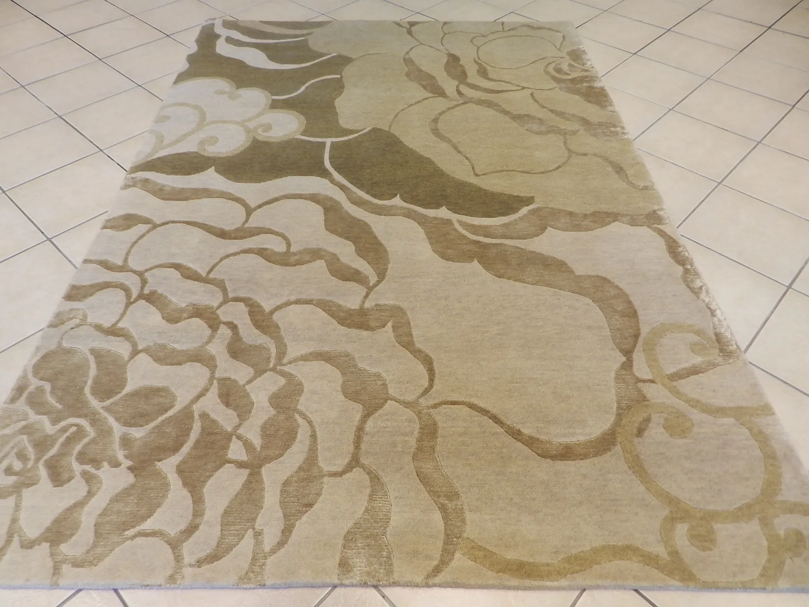 KATHMANDU Oriental Rugs